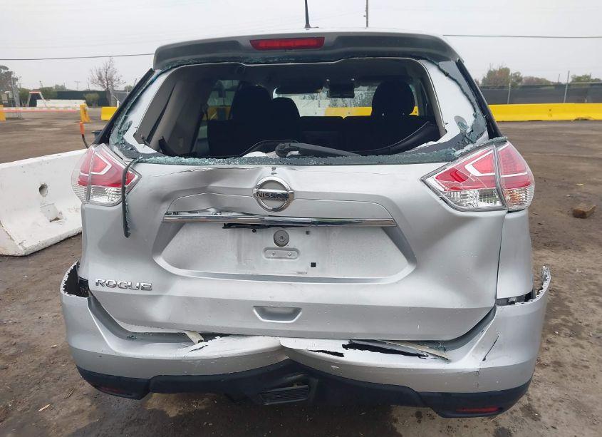 Photo 6 of 2016 Nissan Rogue S (VIN JN8AT2MT9GW009996)