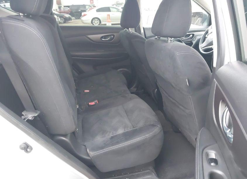 Photo 8 of 2016 Nissan Rogue S (VIN JN8AT2MT9GW009996)