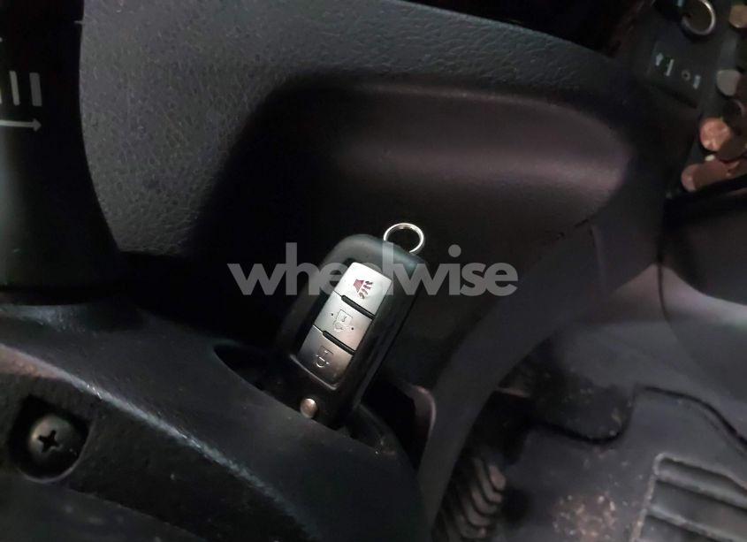 Photo 11 of 2016 Nissan Rogue S (VIN JN8AT2MT9GW013899)