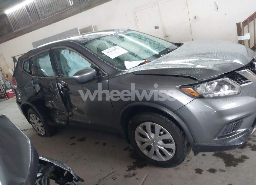 Photo 13 of 2016 Nissan Rogue S (VIN JN8AT2MT9GW013899)