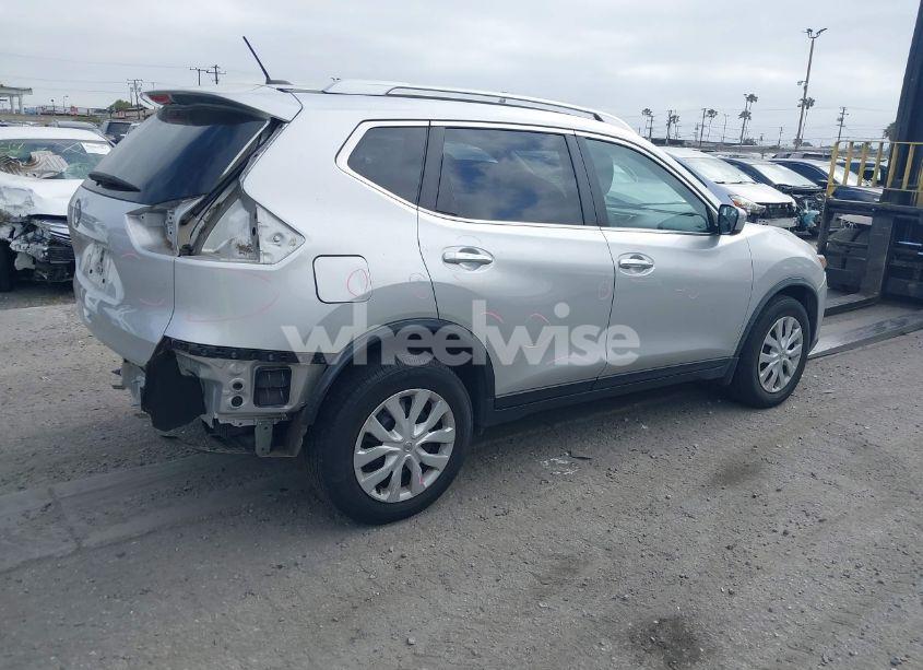 Photo 4 of 2016 Nissan Rogue S (VIN JN8AT2MT9GW027396)