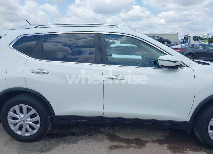 Photo 14 of 2016 Nissan Rogue S (VIN JN8AT2MT9GW029794)