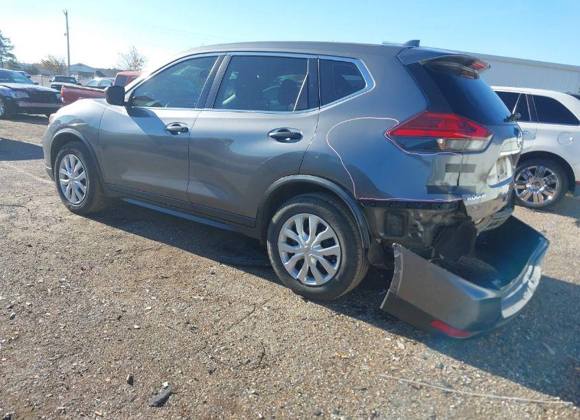 Photo 3 of 2017 Nissan Rogue S (VIN JN8AT2MT9HW136944)