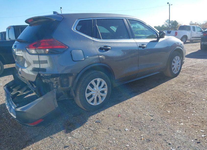 Photo 4 of 2017 Nissan Rogue S (VIN JN8AT2MT9HW136944)