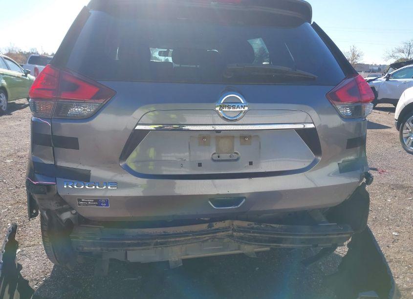 Photo 6 of 2017 Nissan Rogue S (VIN JN8AT2MT9HW136944)