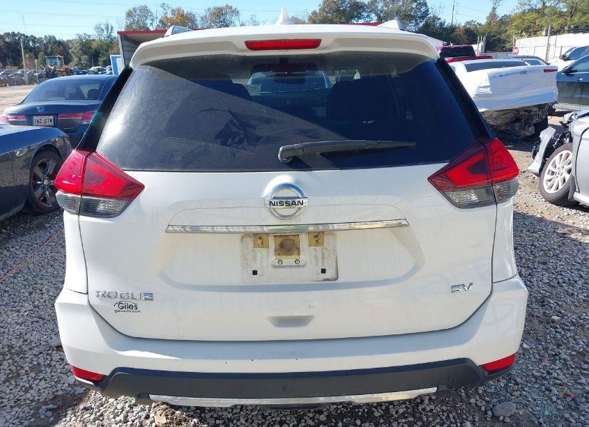 Photo 16 of 2017 Nissan Rogue SV (VIN JN8AT2MT9HW143652)