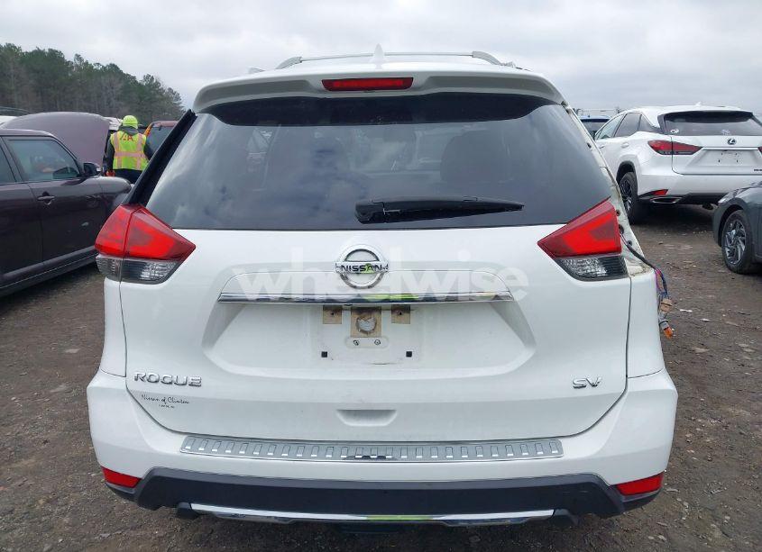 Photo 17 of 2017 Nissan Rogue SV (VIN JN8AT2MT9HW145174)