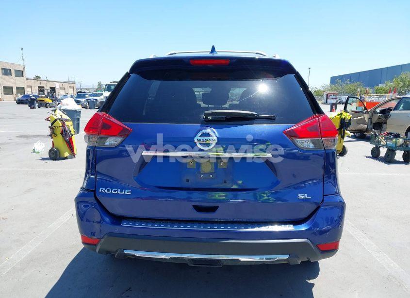 Photo 16 of 2017 Nissan Rogue SL (VIN JN8AT2MT9HW146020)