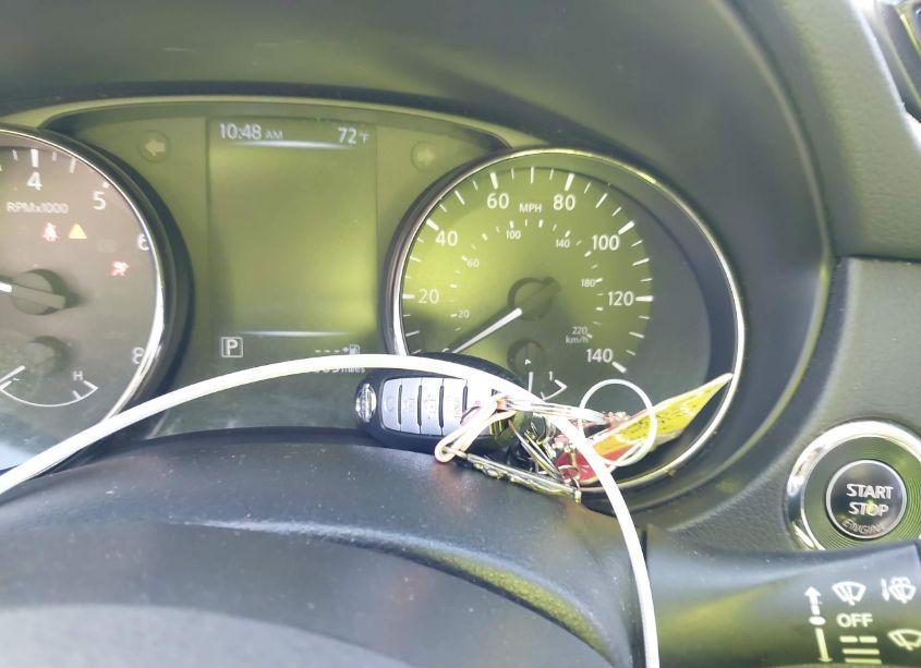 Photo 11 of 2017 Nissan Rogue SV (VIN JN8AT2MT9HW147782)