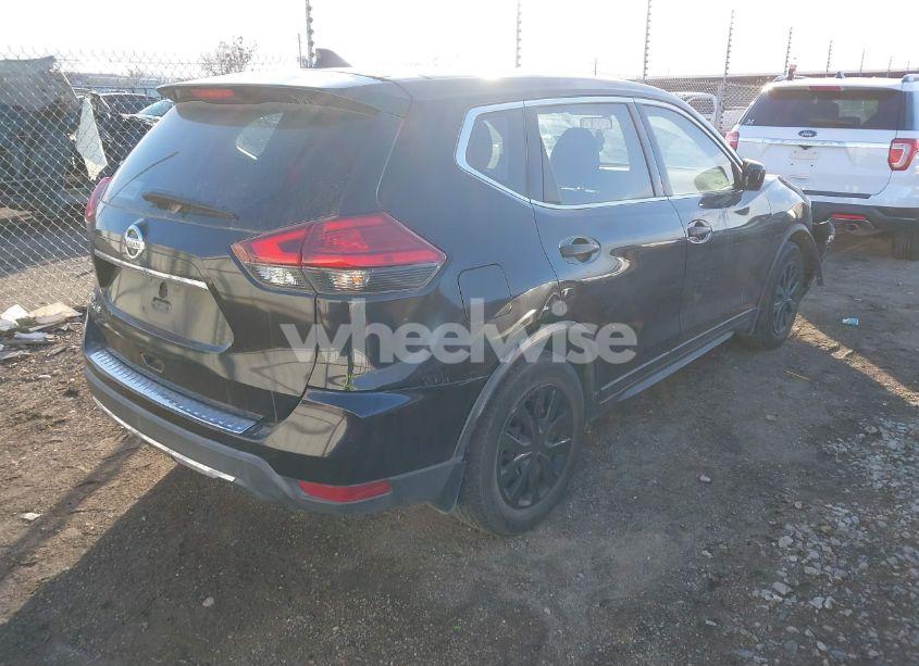 Photo 4 of 2017 Nissan Rogue S (VIN JN8AT2MT9HW150598)