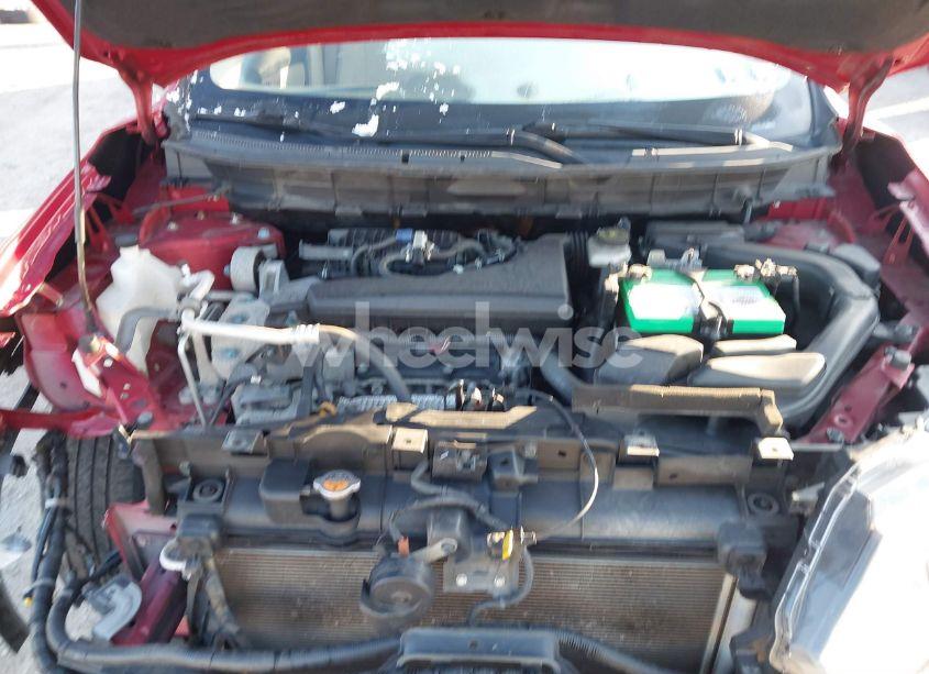 Photo 10 of 2017 Nissan Rogue SV (VIN JN8AT2MT9HW386670)