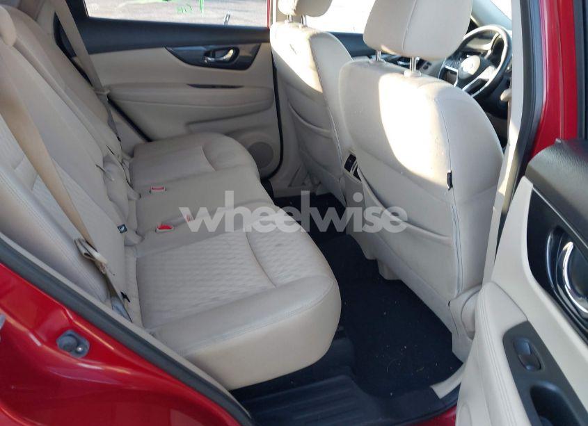 Photo 8 of 2017 Nissan Rogue SV (VIN JN8AT2MT9HW386670)