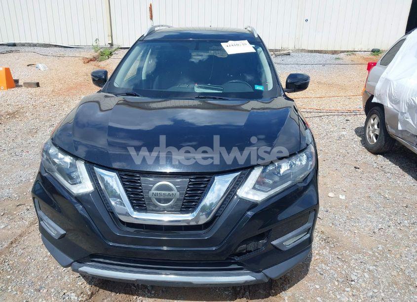 Photo 12 of 2017 Nissan Rogue SV (VIN JN8AT2MT9HW400230)