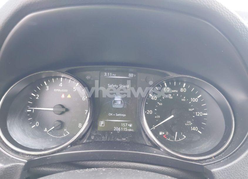 Photo 7 of 2017 Nissan Rogue SV (VIN JN8AT2MT9HW400230)