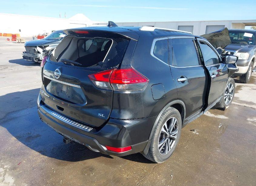 Photo 4 of 2017 Nissan Rogue SL (VIN JN8AT2MT9HW406674)