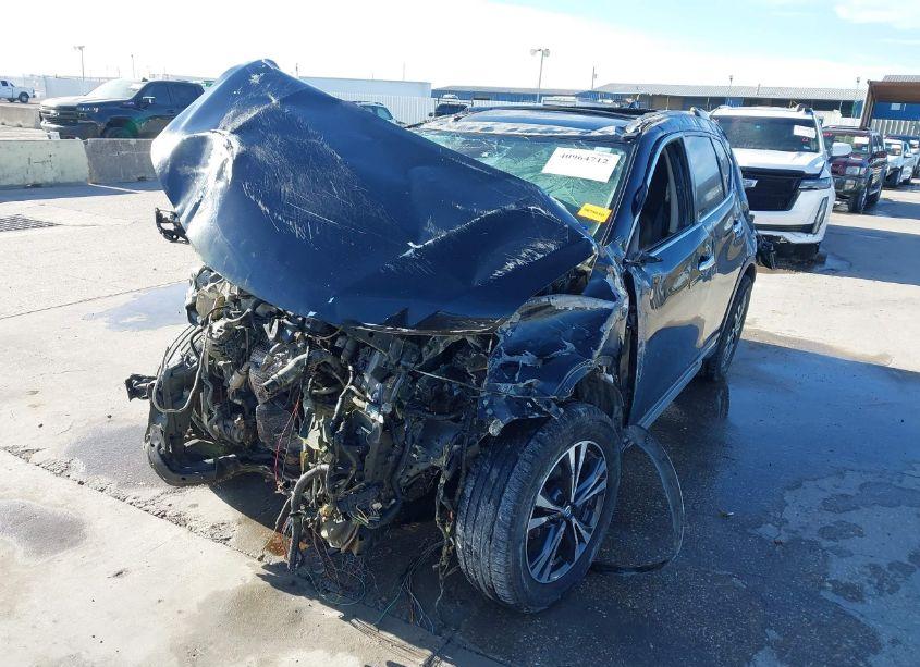 Photo 6 of 2017 Nissan Rogue SL (VIN JN8AT2MT9HW406674)