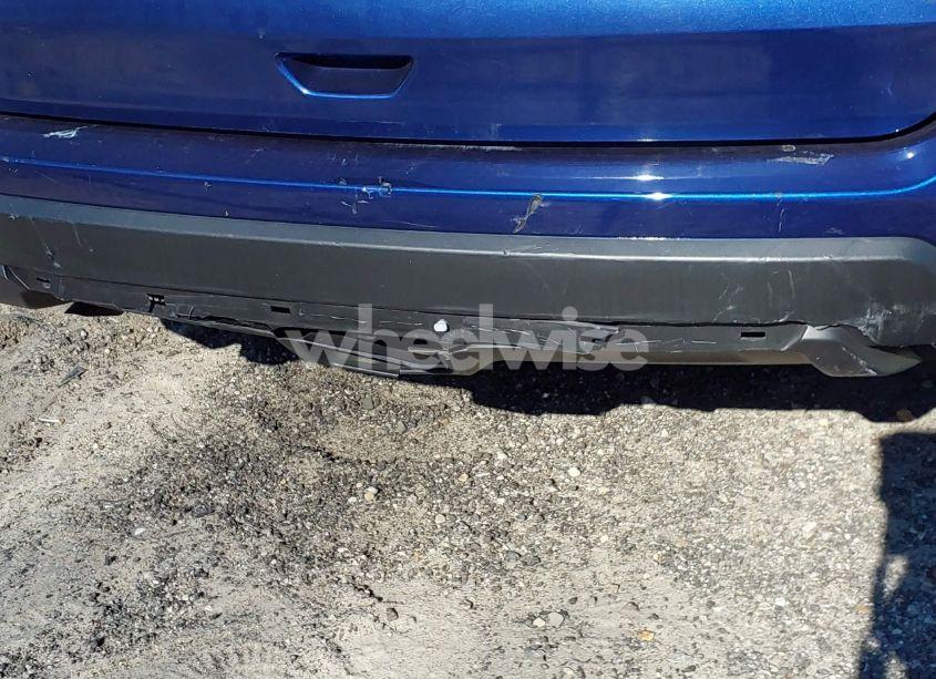 Photo 18 of 2018 Nissan Rogue SV (VIN JN8AT2MT9JW450227)