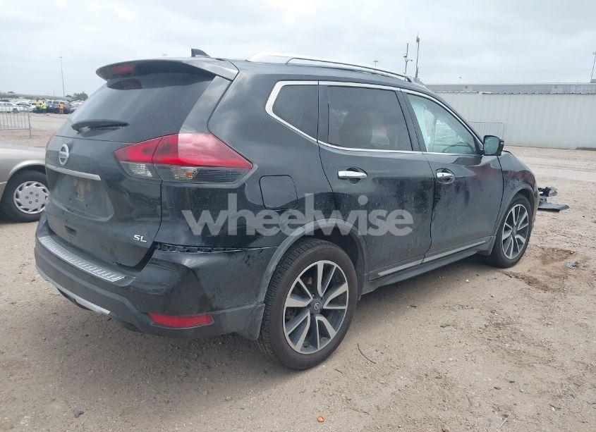 Photo 4 of 2018 Nissan Rogue SL (VIN JN8AT2MT9JW451992)