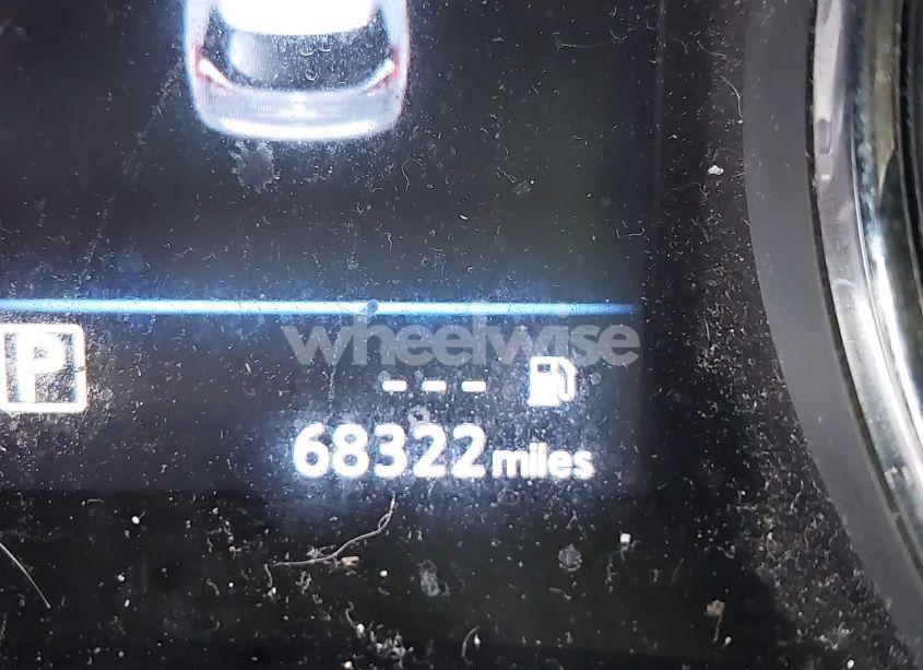 Photo 15 of 2018 Nissan Rogue SV (VIN JN8AT2MT9JW458909)