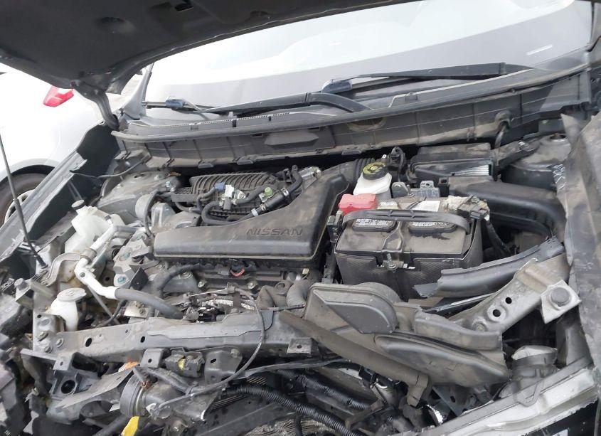 Photo 10 of 2018 Nissan Rogue SV (VIN JN8AT2MT9JW463771)