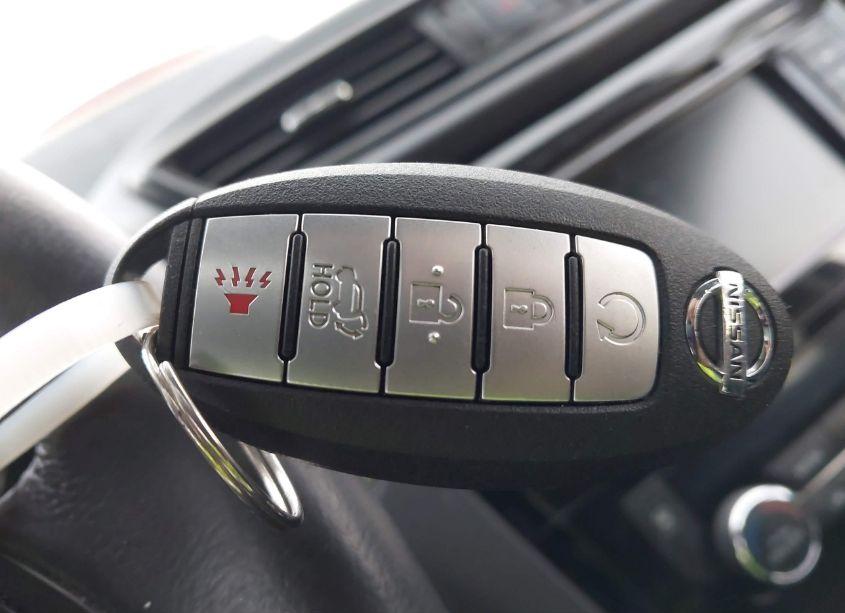 Photo 11 of 2018 Nissan Rogue SV (VIN JN8AT2MT9JW463771)