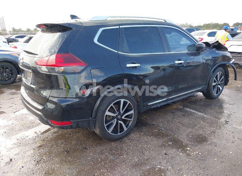 Photo 4 of 2018 Nissan Rogue SL (VIN JN8AT2MT9JW467139)