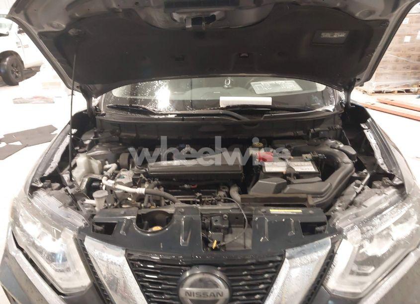 Photo 10 of 2018 Nissan Rogue SL (VIN JN8AT2MT9JW489688)