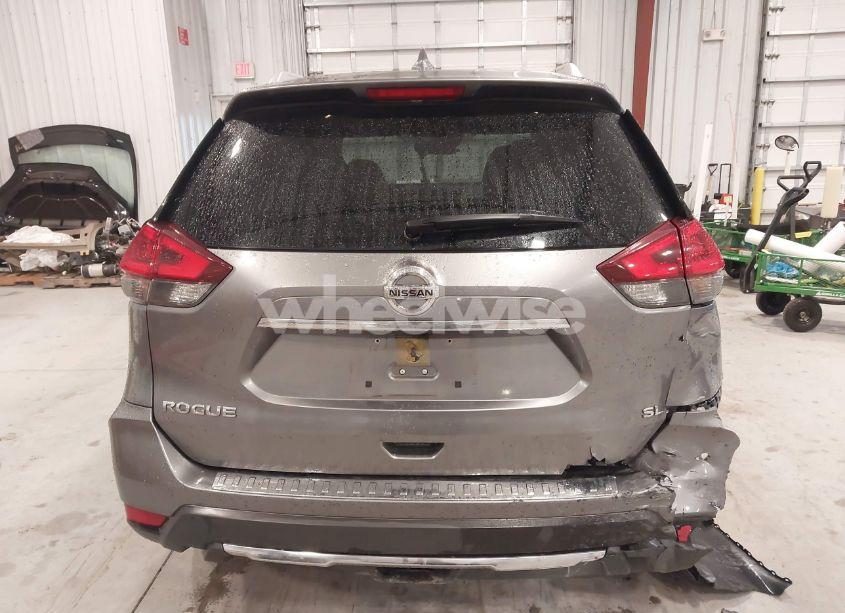 Photo 17 of 2018 Nissan Rogue SL (VIN JN8AT2MT9JW489688)