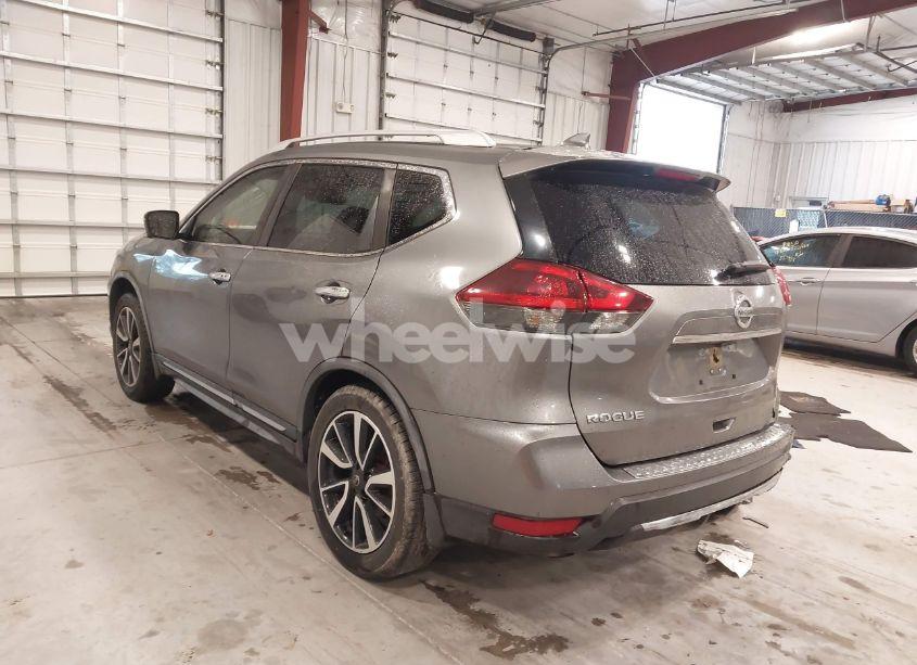 Photo 3 of 2018 Nissan Rogue SL (VIN JN8AT2MT9JW489688)