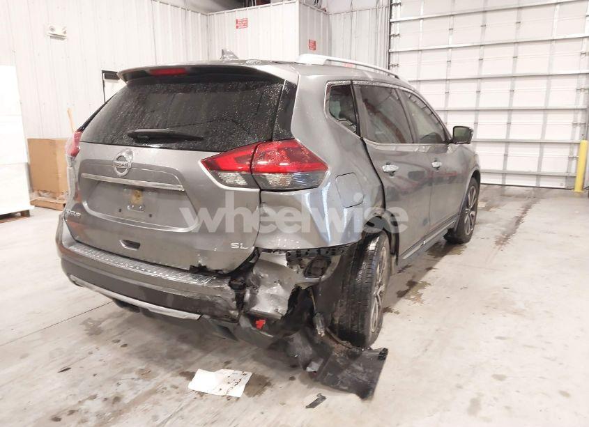 Photo 6 of 2018 Nissan Rogue SL (VIN JN8AT2MT9JW489688)