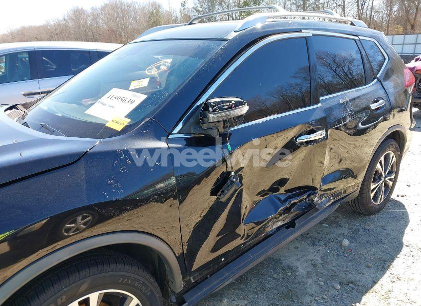 Photo 6 of 2019 Nissan Rogue SV (VIN JN8AT2MT9KW262244)