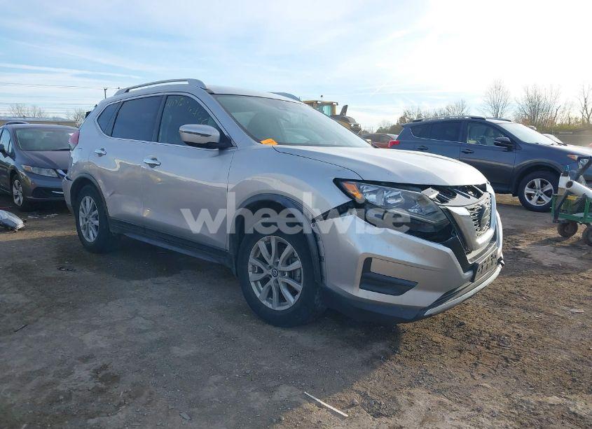 2020 Nissan Rogue S FWD (VIN JN8AT2MT9LW002234) main photo