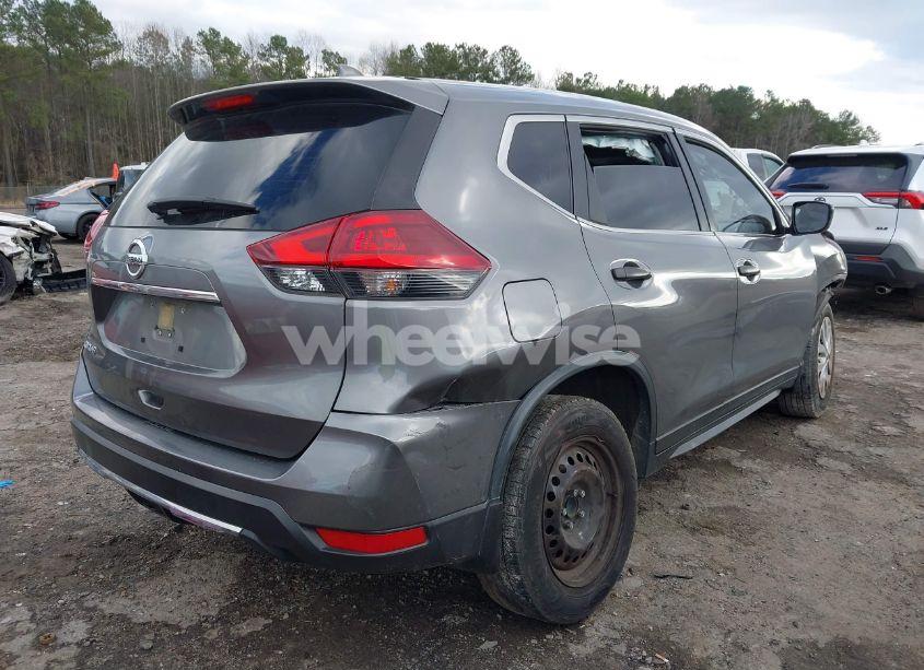 Photo 4 of 2020 Nissan Rogue S FWD (VIN JN8AT2MT9LW002556)