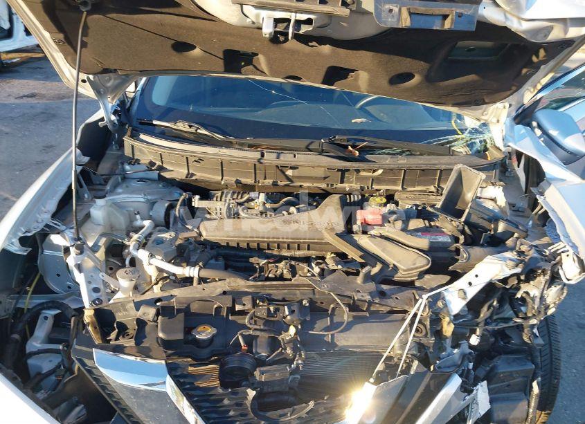 Photo 10 of 2020 Nissan Rogue SV FWD (VIN JN8AT2MT9LW005182)