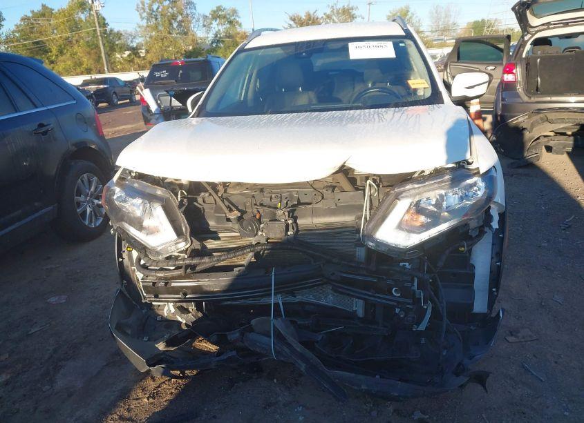 Photo 13 of 2020 Nissan Rogue SV FWD (VIN JN8AT2MT9LW010737)