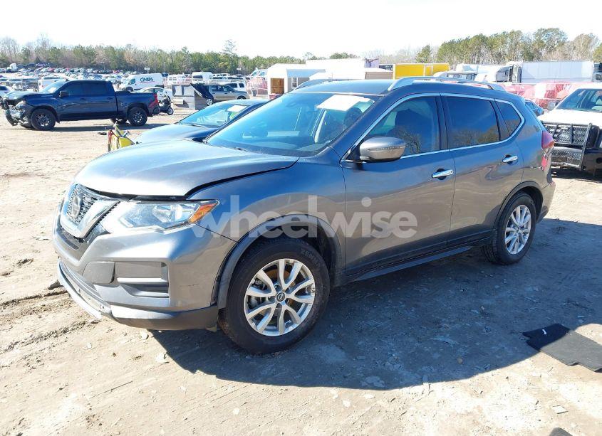 Photo 2 of 2020 Nissan Rogue S FWD (VIN JN8AT2MT9LW031362)