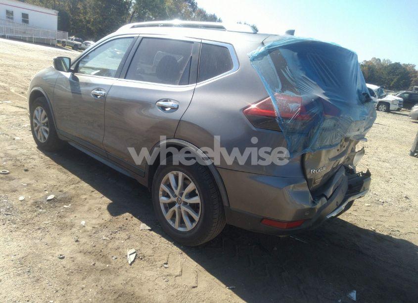 Photo 3 of 2020 Nissan Rogue SV FWD (VIN JN8AT2MT9LW038411)