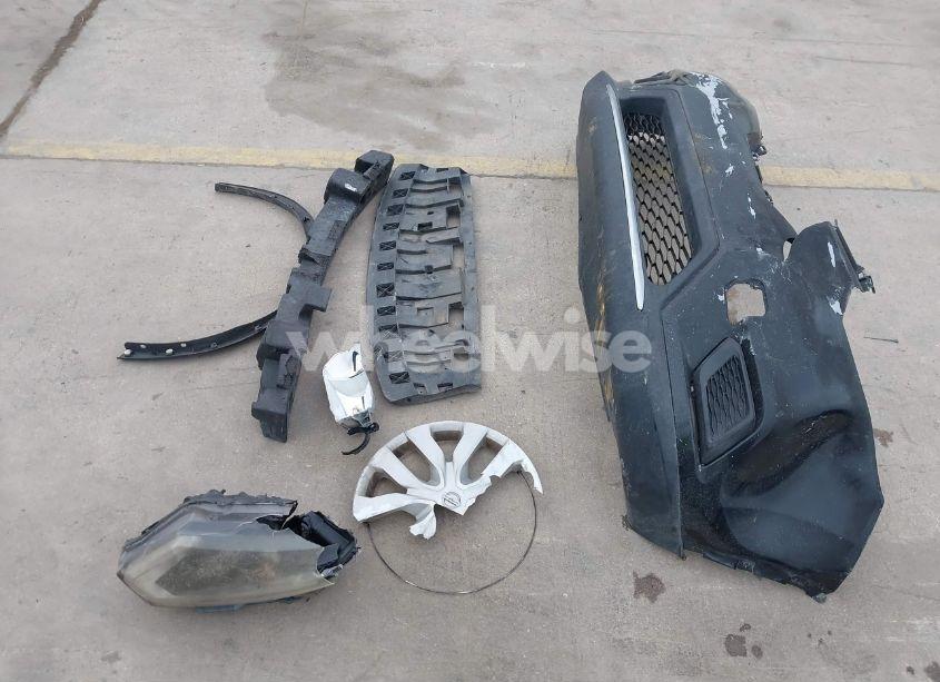 Photo 11 of 2016 Nissan Rogue S (VIN JN8AT2MTXGW000255)