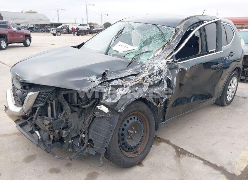 Photo 6 of 2016 Nissan Rogue S (VIN JN8AT2MTXGW000255)