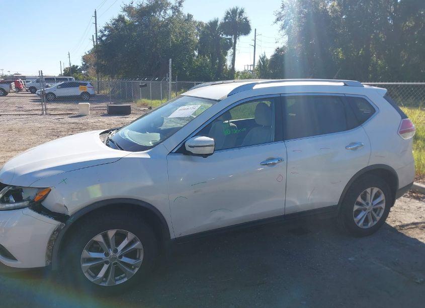 Photo 14 of 2016 Nissan Rogue SV (VIN JN8AT2MTXGW001373)