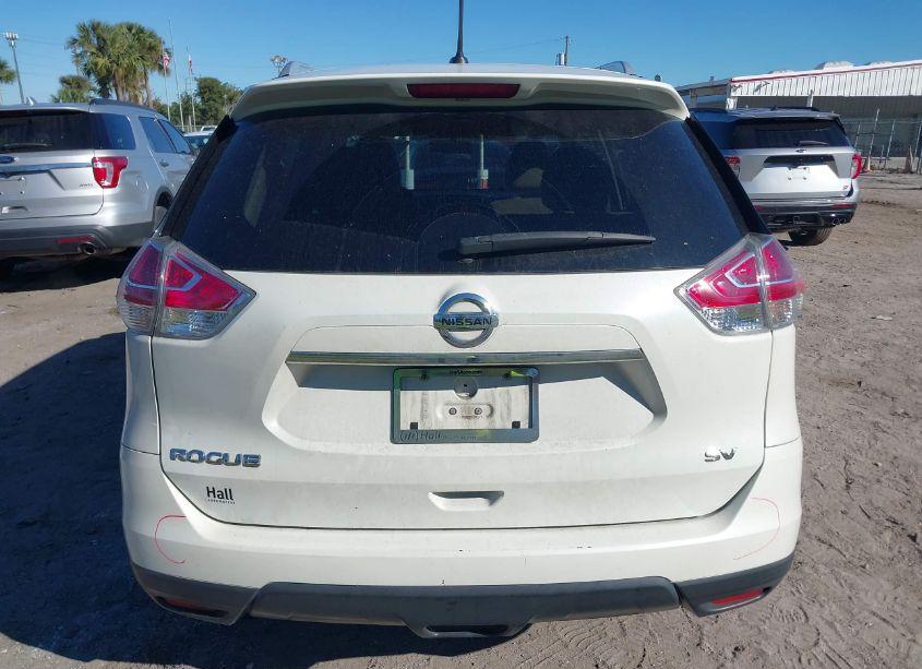 Photo 16 of 2016 Nissan Rogue SV (VIN JN8AT2MTXGW001373)