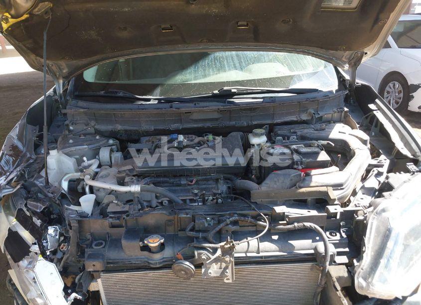 Photo 10 of 2016 Nissan Rogue S (VIN JN8AT2MTXGW005052)