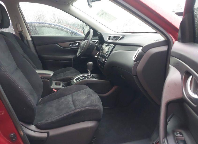 Photo 5 of 2016 Nissan Rogue S (VIN JN8AT2MTXGW016603)