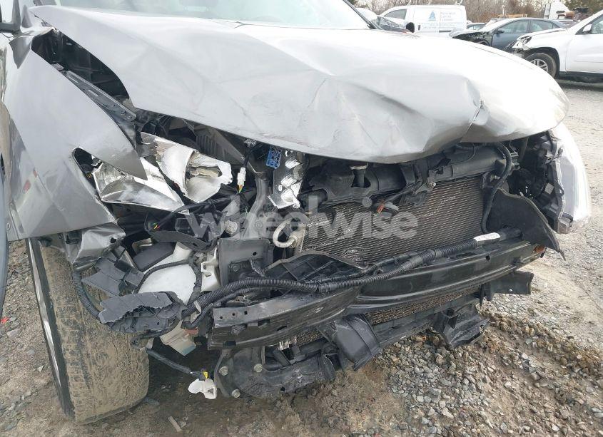 Photo 6 of 2016 Nissan Rogue S (VIN JN8AT2MTXGW018674)