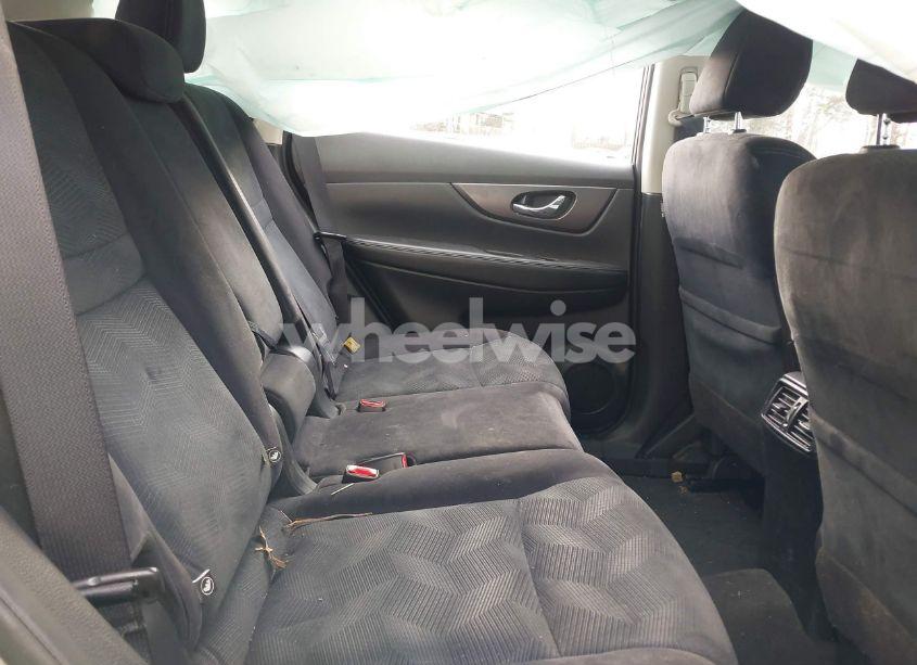 Photo 8 of 2016 Nissan Rogue S (VIN JN8AT2MTXGW018674)