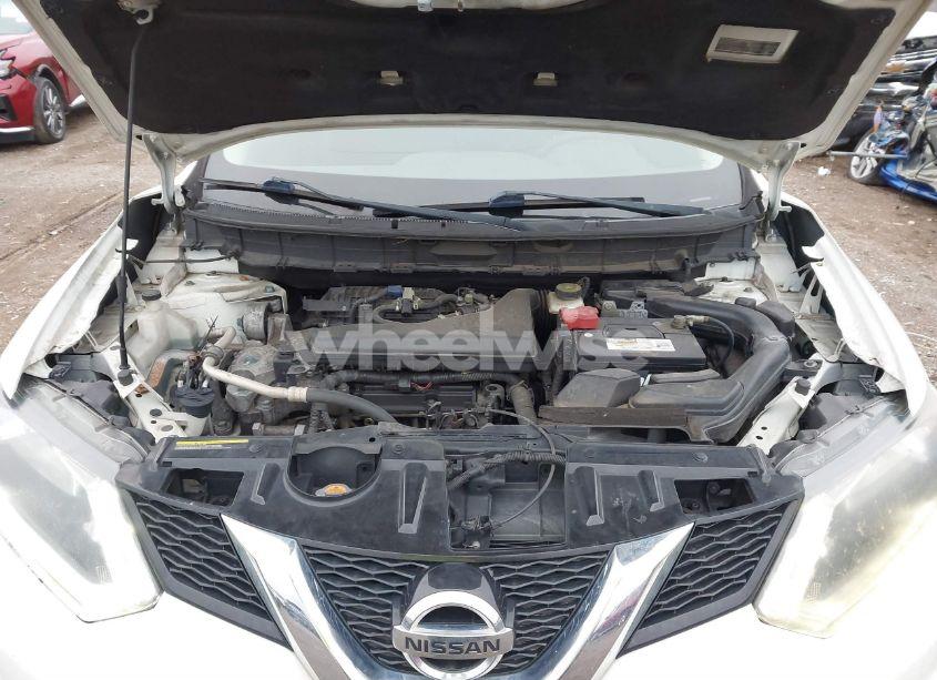 Photo 10 of 2016 Nissan Rogue S (VIN JN8AT2MTXGW022613)