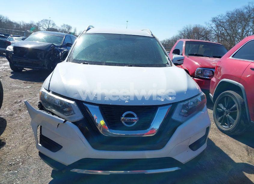 Photo 12 of 2017 Nissan Rogue S (VIN JN8AT2MTXHW134877)