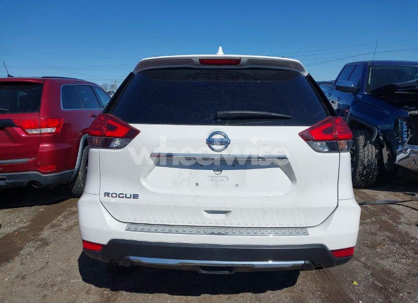 Photo 16 of 2017 Nissan Rogue S (VIN JN8AT2MTXHW134877)