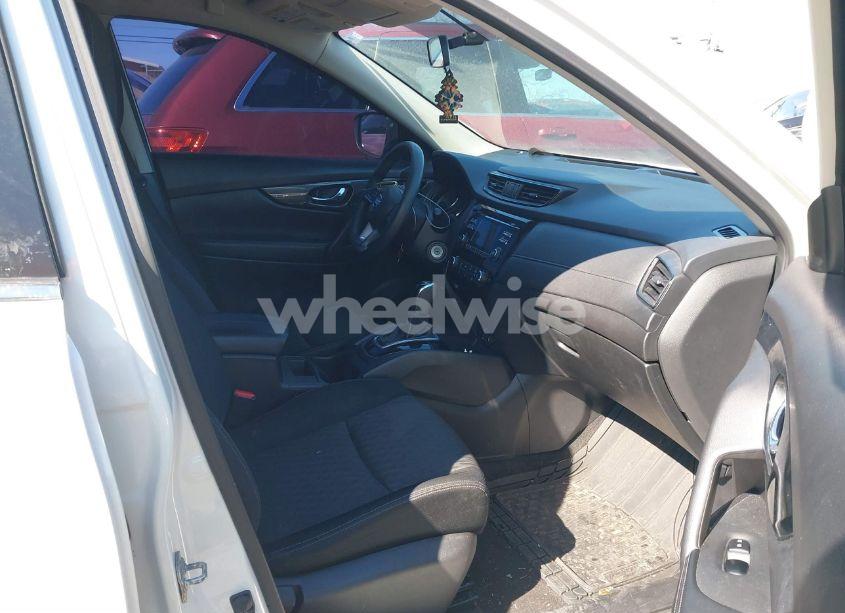 Photo 5 of 2017 Nissan Rogue S (VIN JN8AT2MTXHW134877)