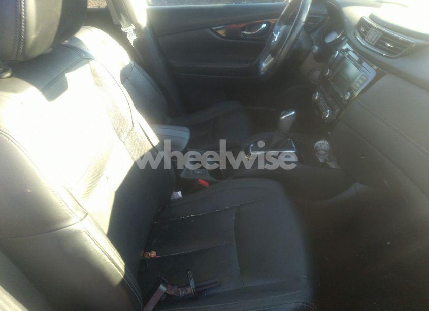 Photo 5 of 2018 Nissan Rogue SL (VIN JN8AT2MTXJW463956)